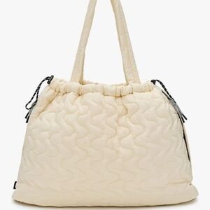 Free People Elegant Cream Quilted Tote Bag/ BNWT/ OVERSIZED